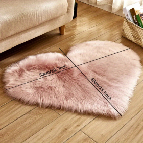 1pc Heart-Shaped Faux Sheepskin Area Rug - Soft and Plush Carpet for Home, Bedroom, Nursery, and Kid's Room - Perfect for Home Decor and Comfort (Color: Pink)